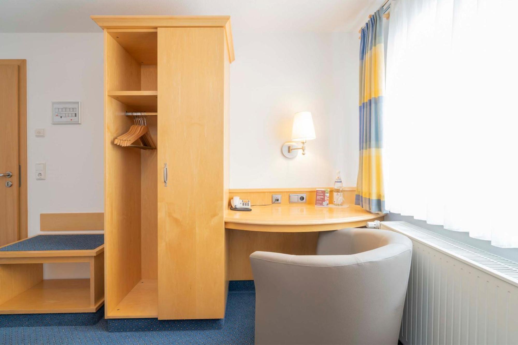 ブラウエライ ガストホフ ホーン ホテル メンメルスドルフ 部屋 写真